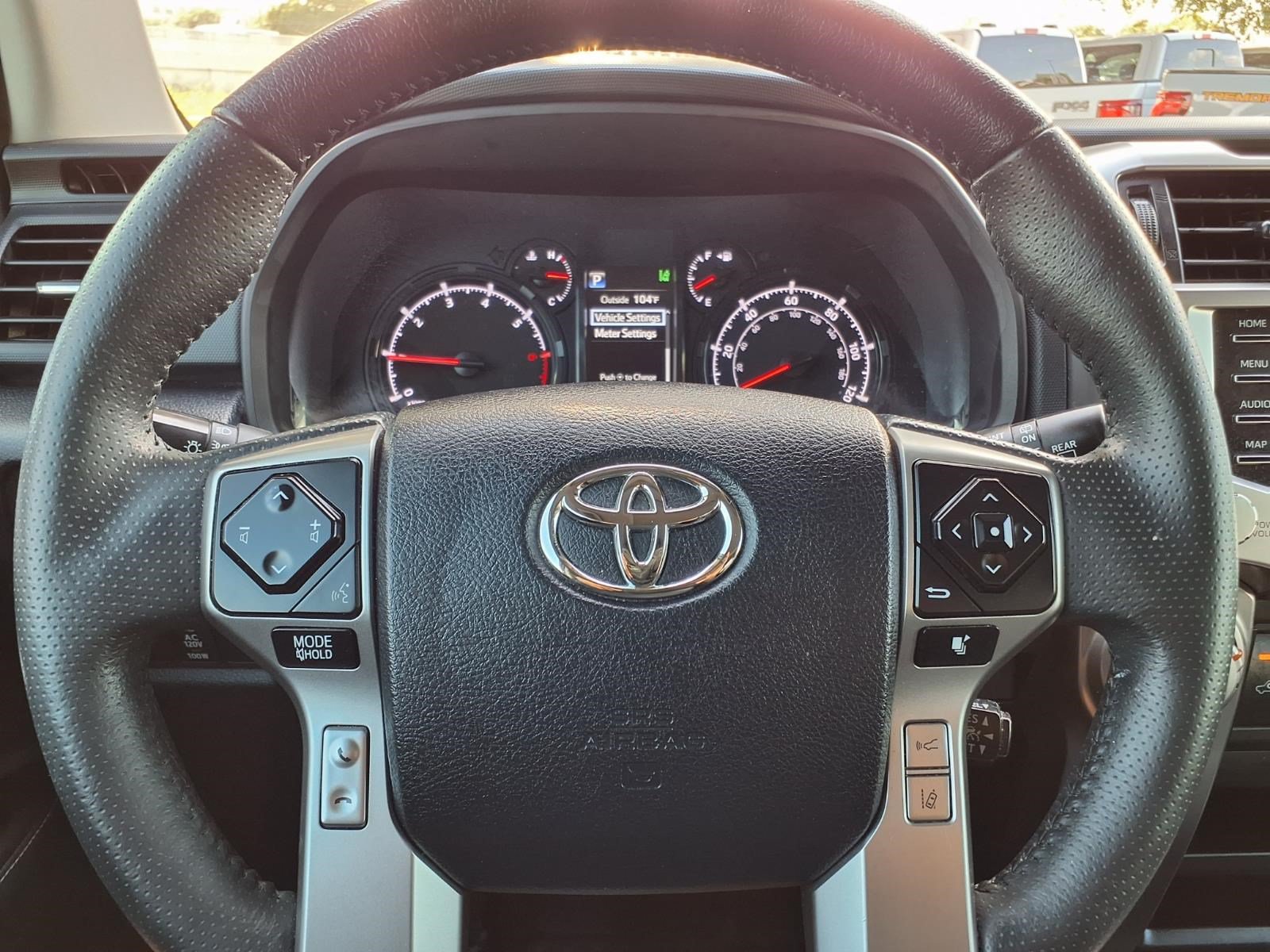 Used 2022 Toyota 4Runner SR5 Premium w/ Moonroof Package AWD/4WD image 23