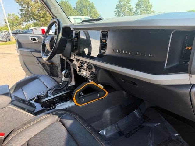 Certified 2023 Ford Bronco Badlands w/ Sasquatch Package AWD/4WD image 35