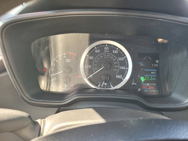 Used 2020 Toyota Corolla LE FWD image 28