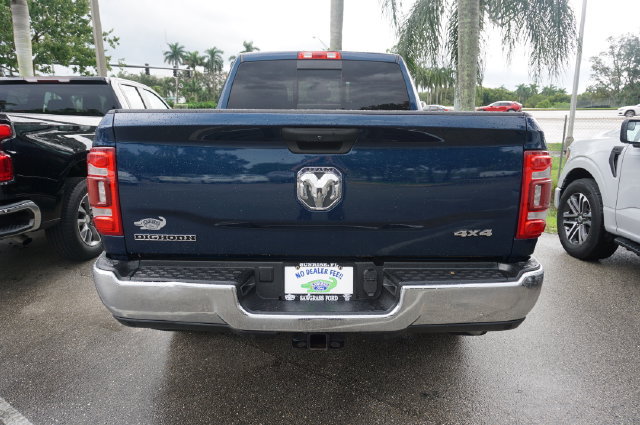 Used 2022 RAM 2500 Big Horn w/ Level C Equiment Group RWD image 39