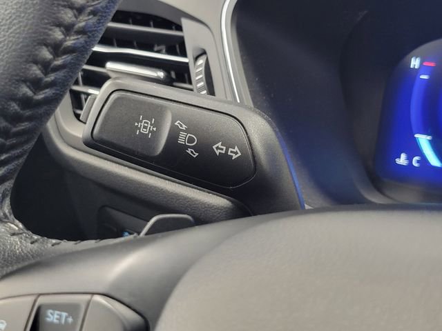 Certified 2020 Ford Escape Titanium AWD/4WD image 15