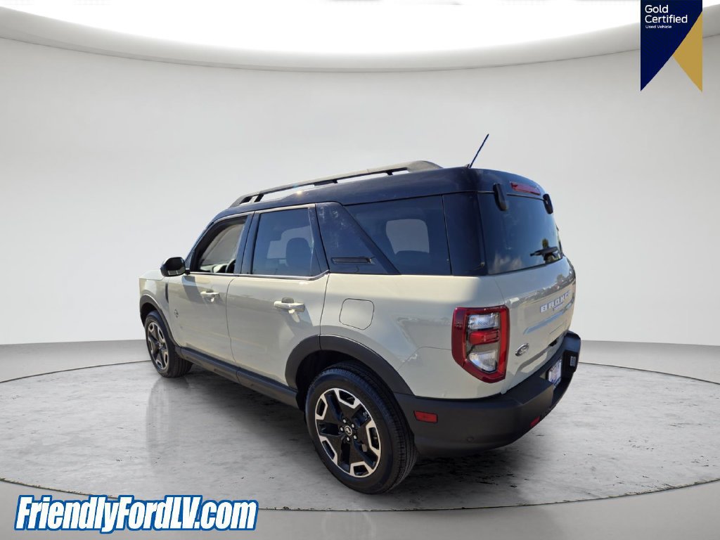 Certified 2024 Ford Bronco Sport Outer Banks w/ Tech Package AWD/4WD image 4