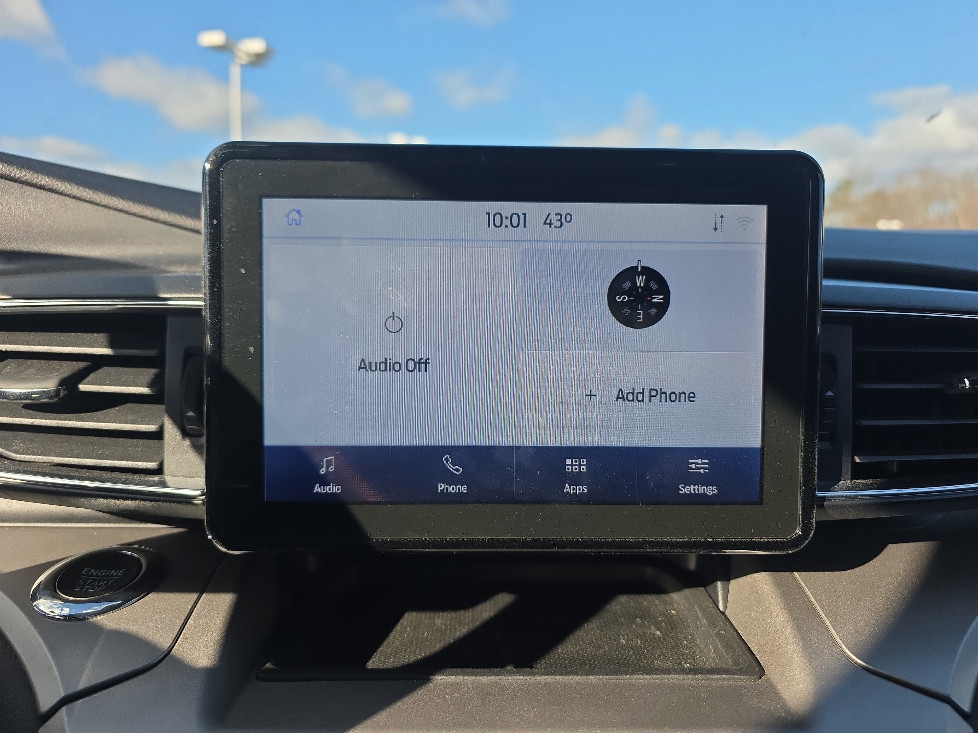 Certified 2022 Ford Explorer XLT w/ Equipment Group 202A image 35