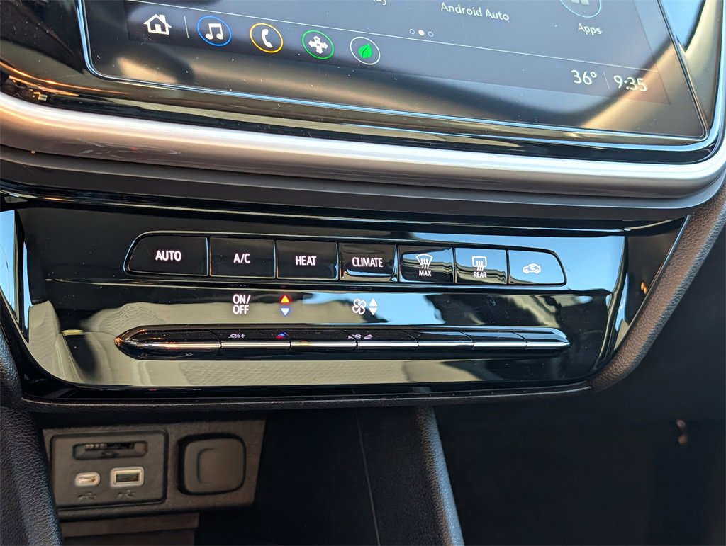 Used 2023 Chevrolet Bolt EUV LT w/ Redline Edition image 21