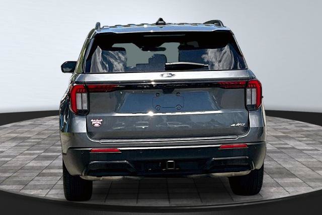 Certified 2025 Ford Explorer ST-Line w/ ST-Line Street Pack AWD/4WD image 4