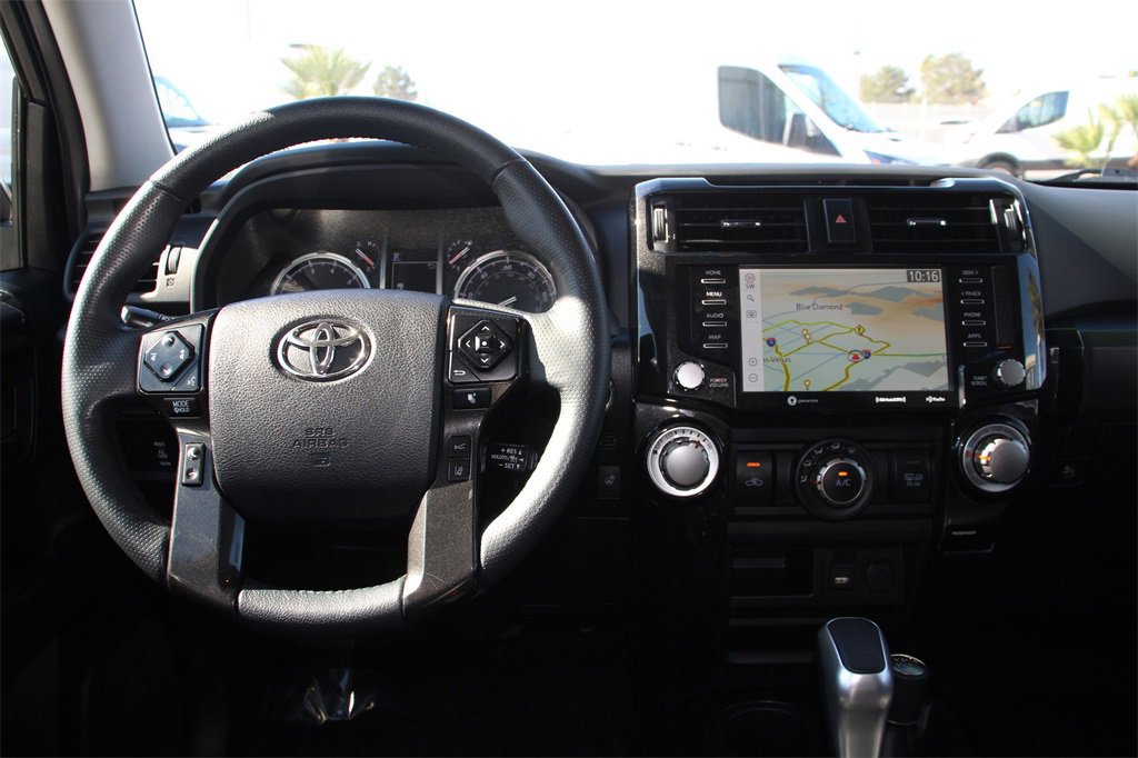 Used 2024 Toyota 4Runner TRD Off-Road Premium image 17