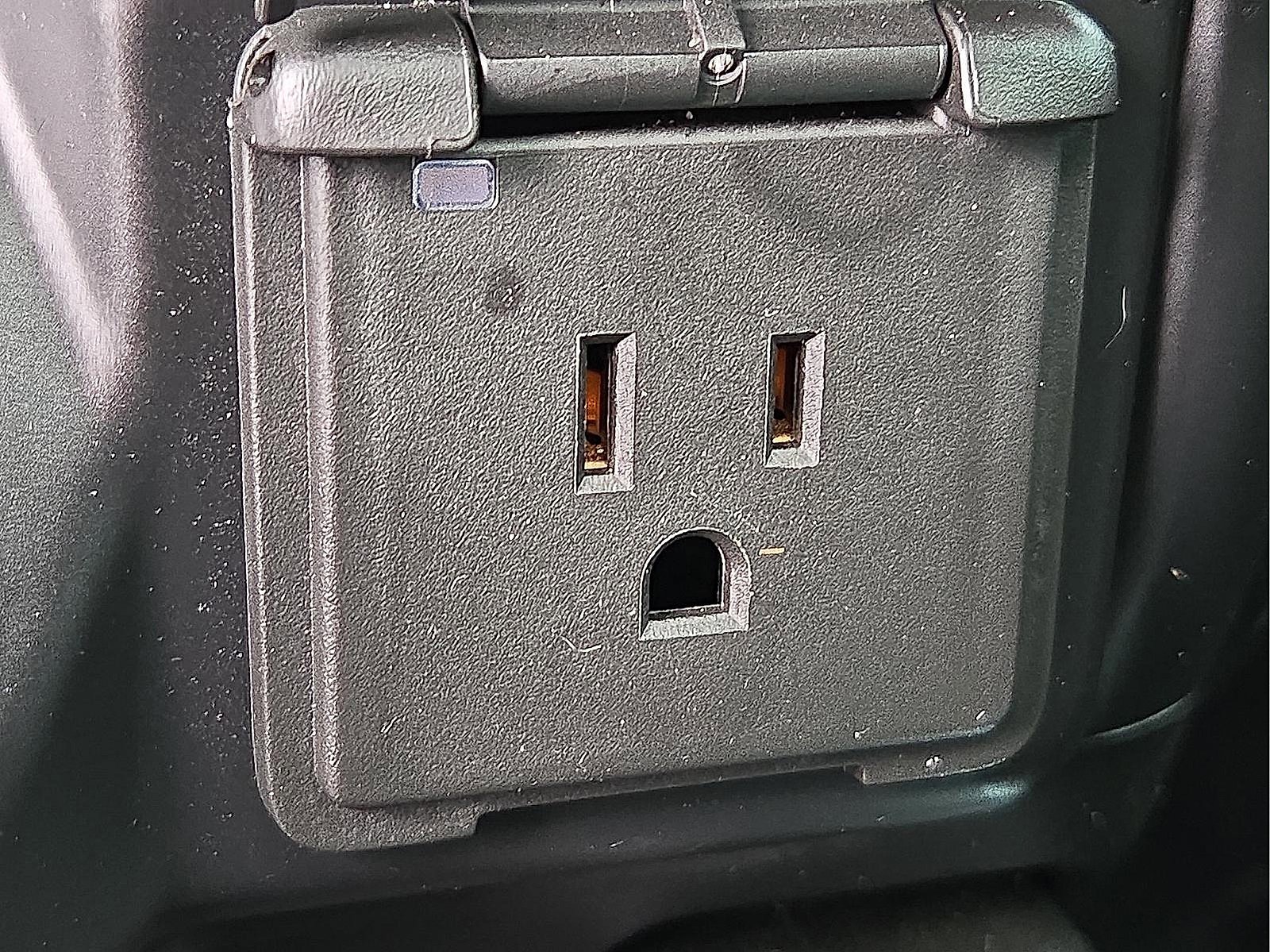 Used 2022 GMC Sierra 3500 Denali w/ Denali Ultimate Package image 20