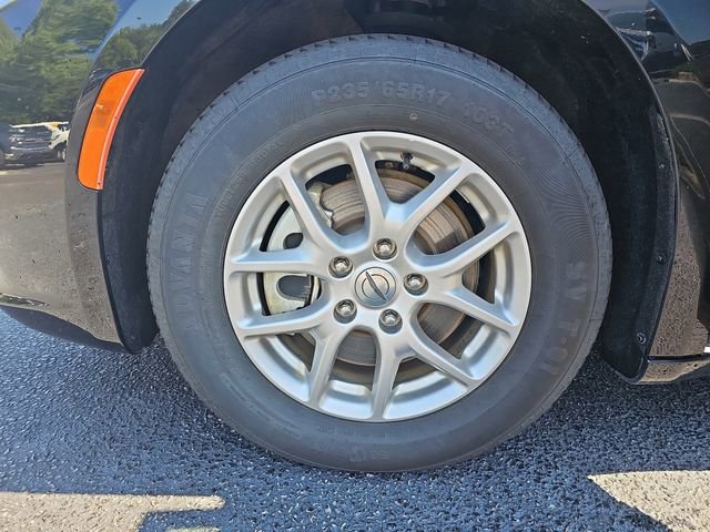 Used 2024 Chrysler Pacifica Touring-L FWD image 34