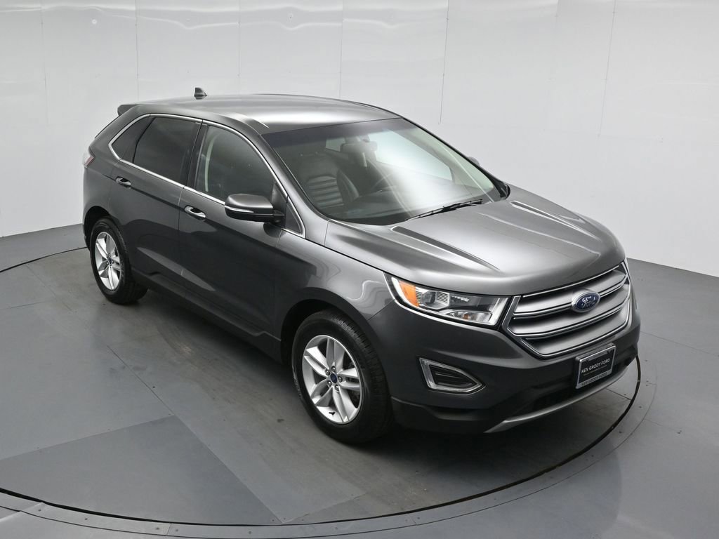 Certified 2017 Ford Edge SEL w/ Equipment Group 201A image 4