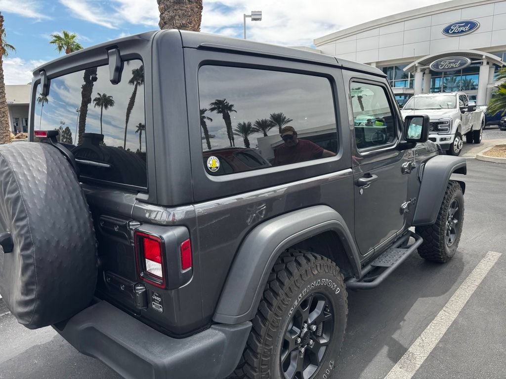 Used 2023 Jeep Wrangler Sport AWD/4WD image 3
