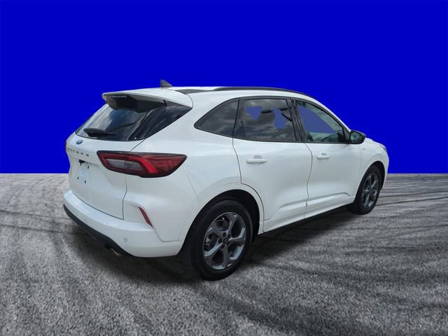 Certified 2023 Ford Escape ST-Line w/ Tech Pack #1 FWD image 5