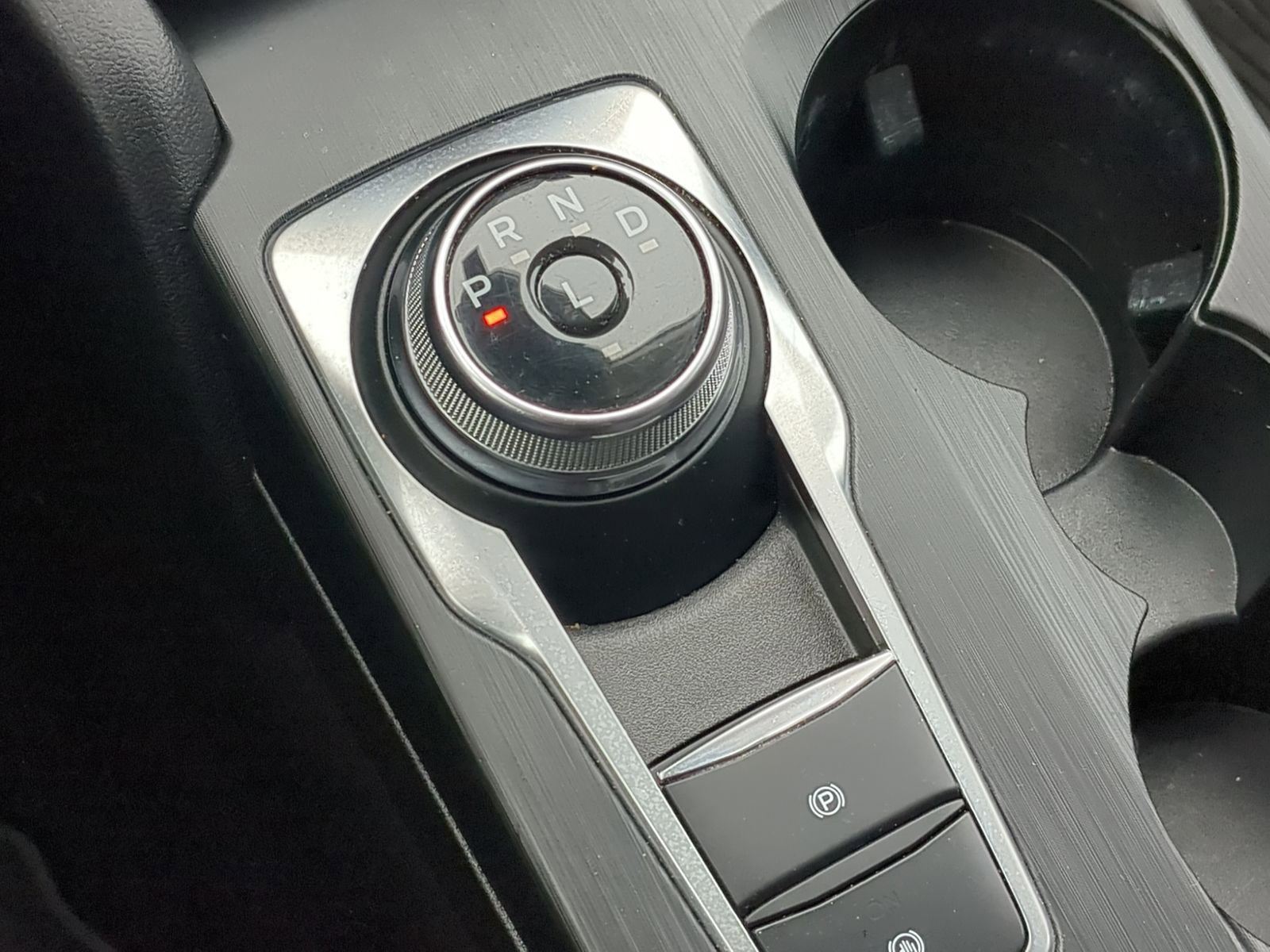 Certified 2022 Ford Escape SEL image 36