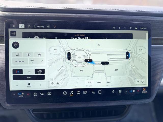 Used 2023 Rivian R1S Adventure image 27