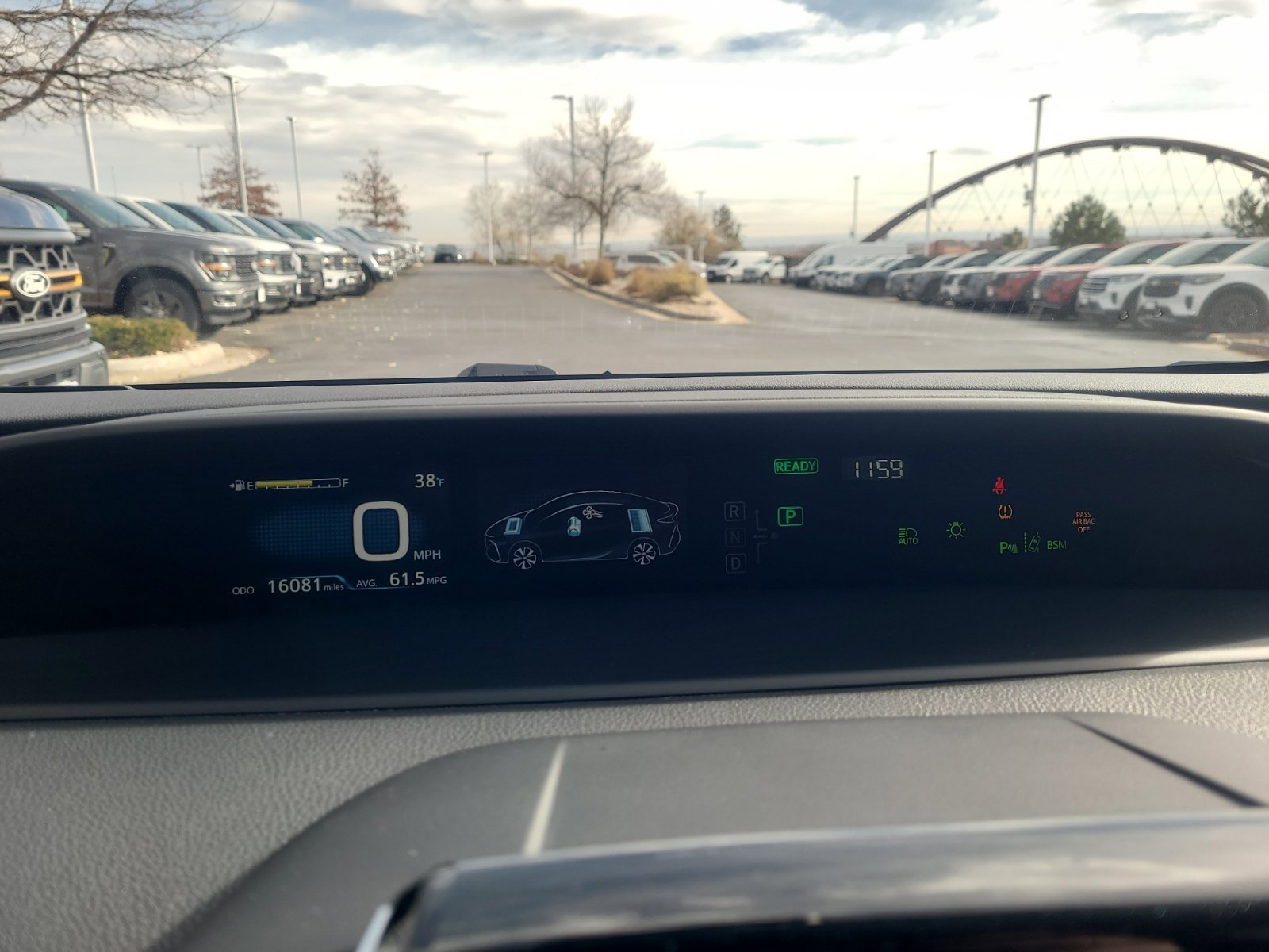 Used 2020 Toyota Prius Prime Limited image 10