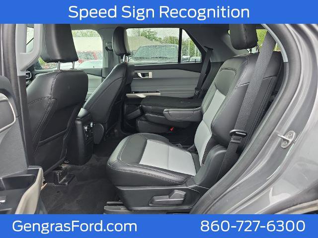 Certified 2023 Ford Explorer XLT w/ Equipment Group 202A AWD/4WD image 18