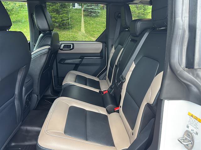 Certified 2024 Ford Bronco Wildtrak AWD/4WD image 16