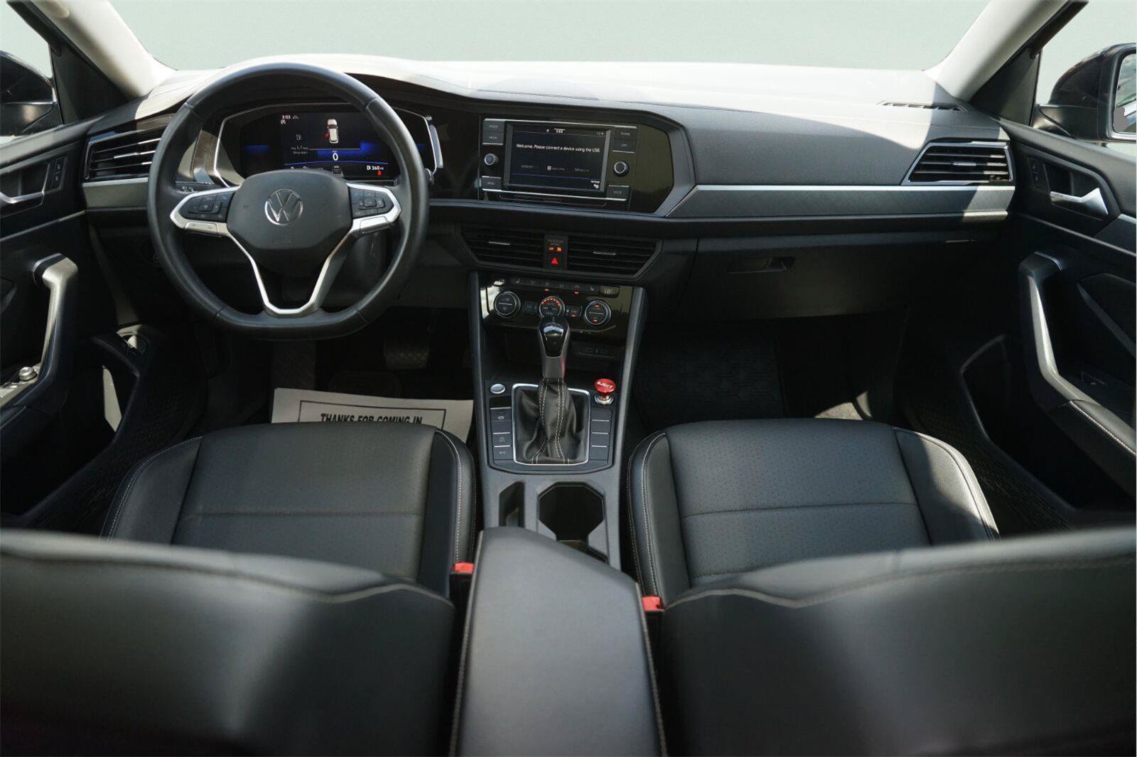 Used 2022 Volkswagen Jetta SE FWD image 21