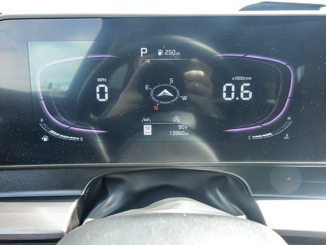 Used 2024 Kia Sportage EX FWD image 18
