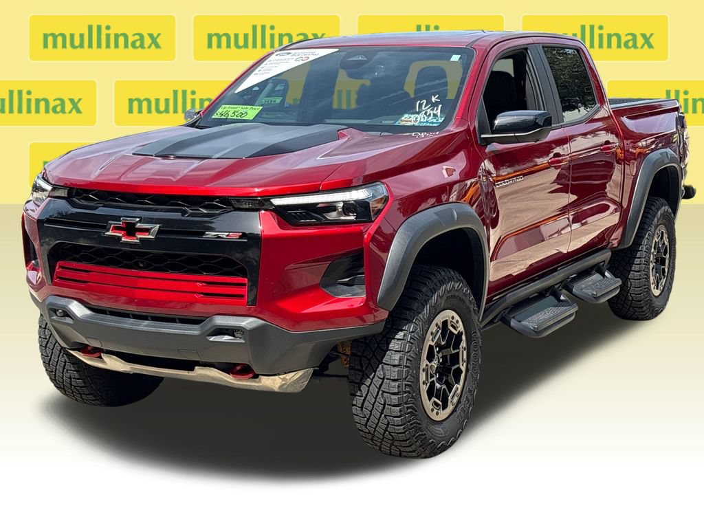 Used 2024 Chevrolet Colorado ZR2 w/ ZR2 Convenience Package III AWD/4WD image 12