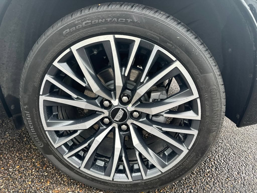 Used 2025 Cadillac XT4 Sport FWD image 10