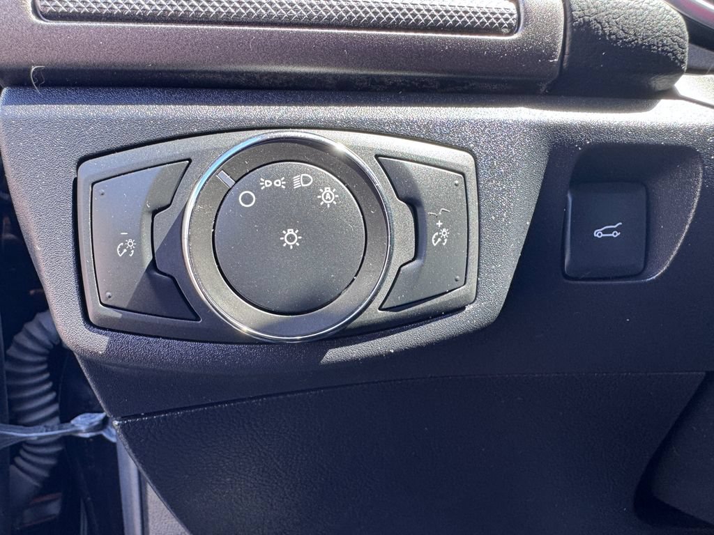 Certified 2020 Ford Fusion SE FWD image 15