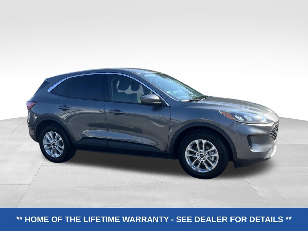 Certified 2021 Ford Escape SE w/ Convenience Package FWD image 2