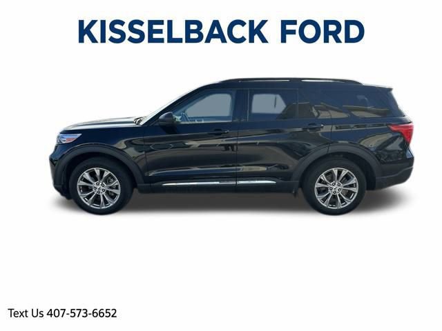 Certified 2022 Ford Explorer XLT w/ Equipment Group 202A image 2