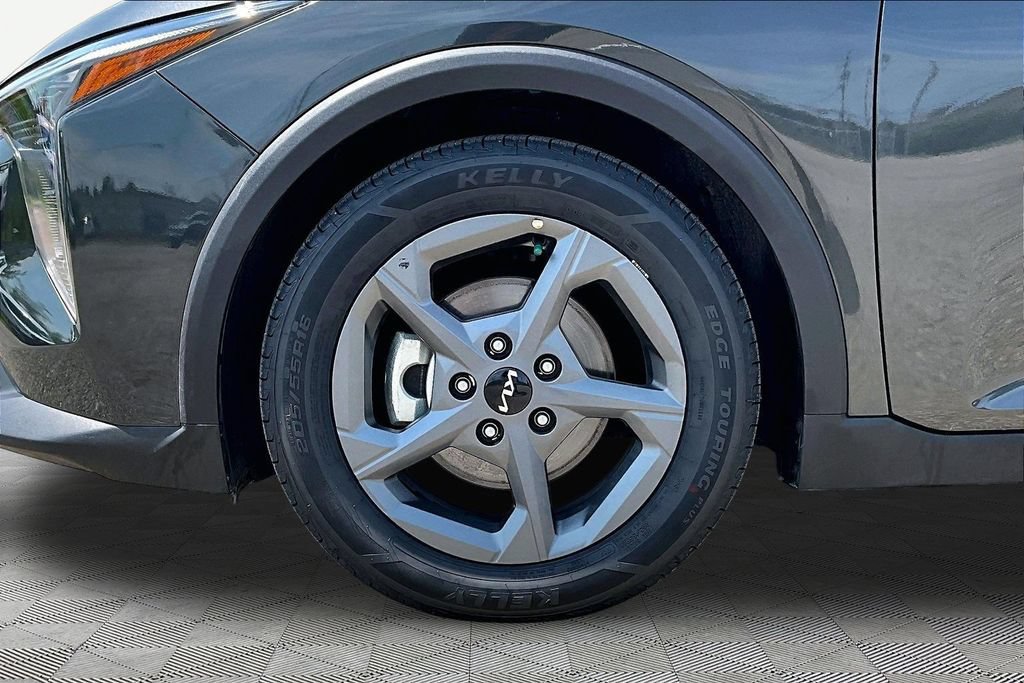 Used 2025 Kia K4 FWD image 9