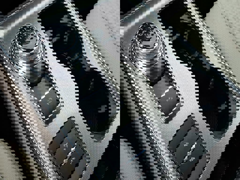 Certified 2024 Ford Edge Titanium w/ Equipment Group 301A image 28