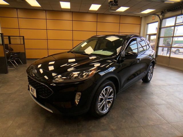 Certified 2022 Ford Escape SEL AWD/4WD image 3