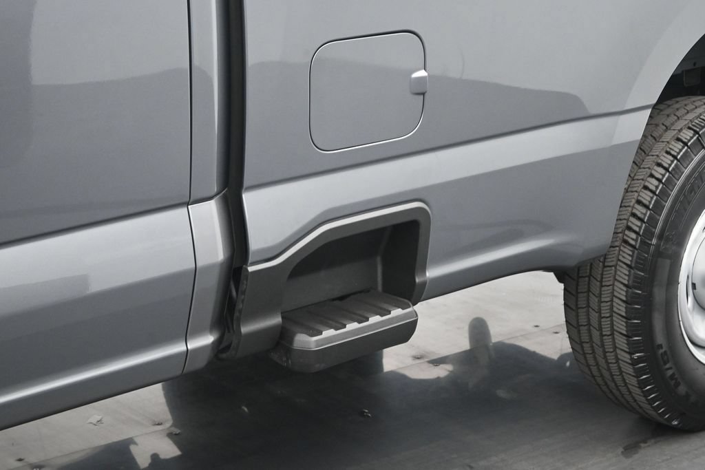Certified 2025 Ford F250 XL RWD image 22