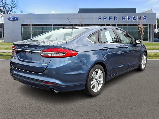 Certified 2018 Ford Fusion SE w/ Fusion SE Technology Package FWD image 7