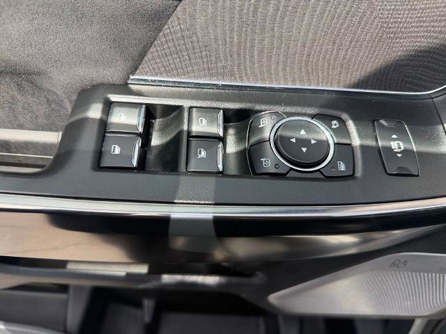 Certified 2025 Ford F450 Platinum w/ FX4 Off-Road Package AWD/4WD image 17
