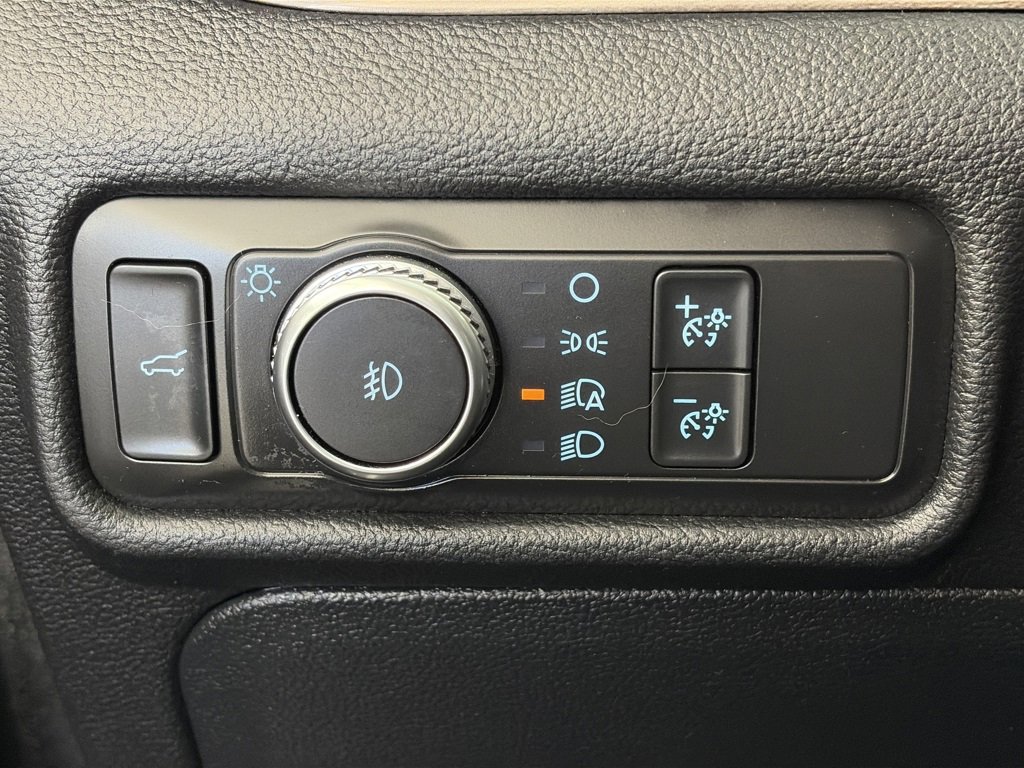 Certified 2020 Ford Explorer Limited image 24