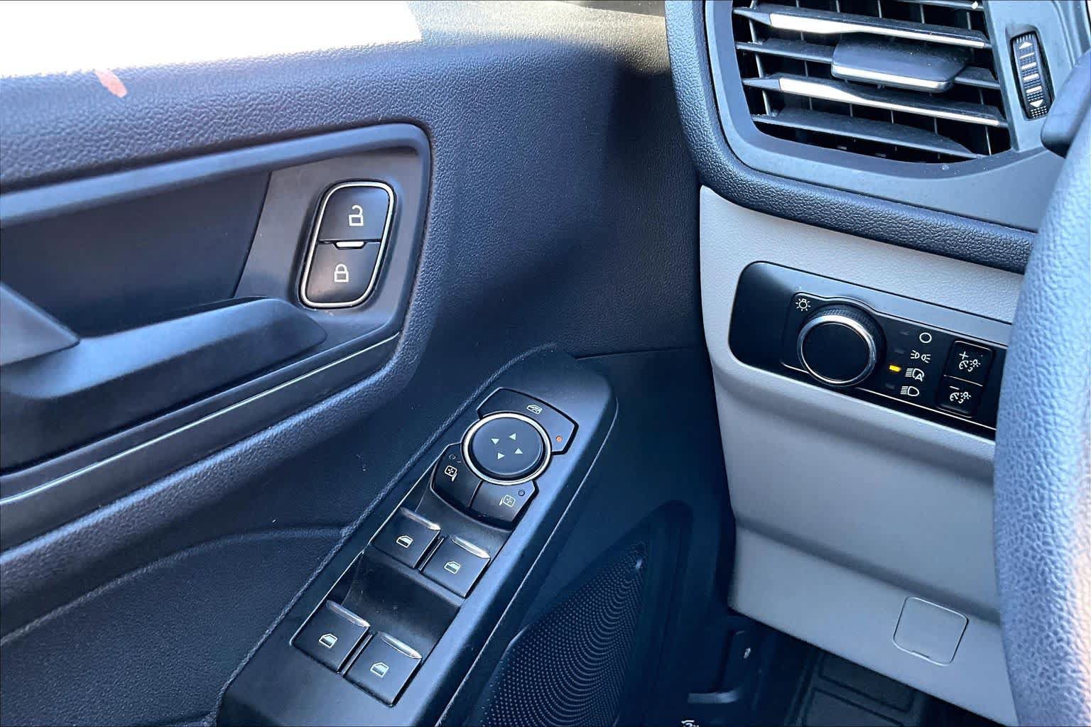 Certified 2025 Ford Escape Active AWD/4WD image 58