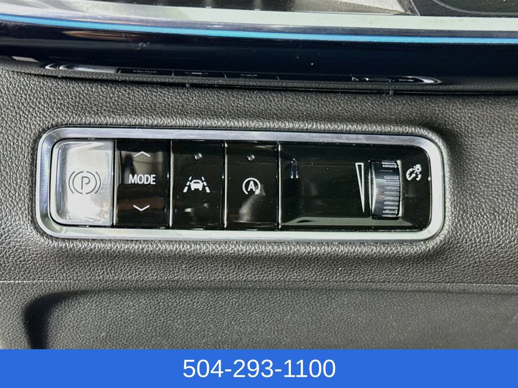 Used 2024 Buick Envision Preferred AWD/4WD image 12