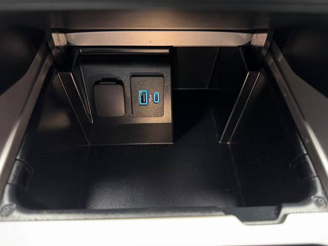 Certified 2023 Ford Explorer XLT w/ Equipment Group 202A image 18