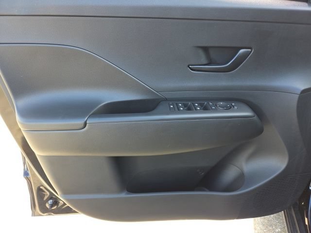 Used 2024 Hyundai Kona SEL w/ Convenience Package FWD image 28