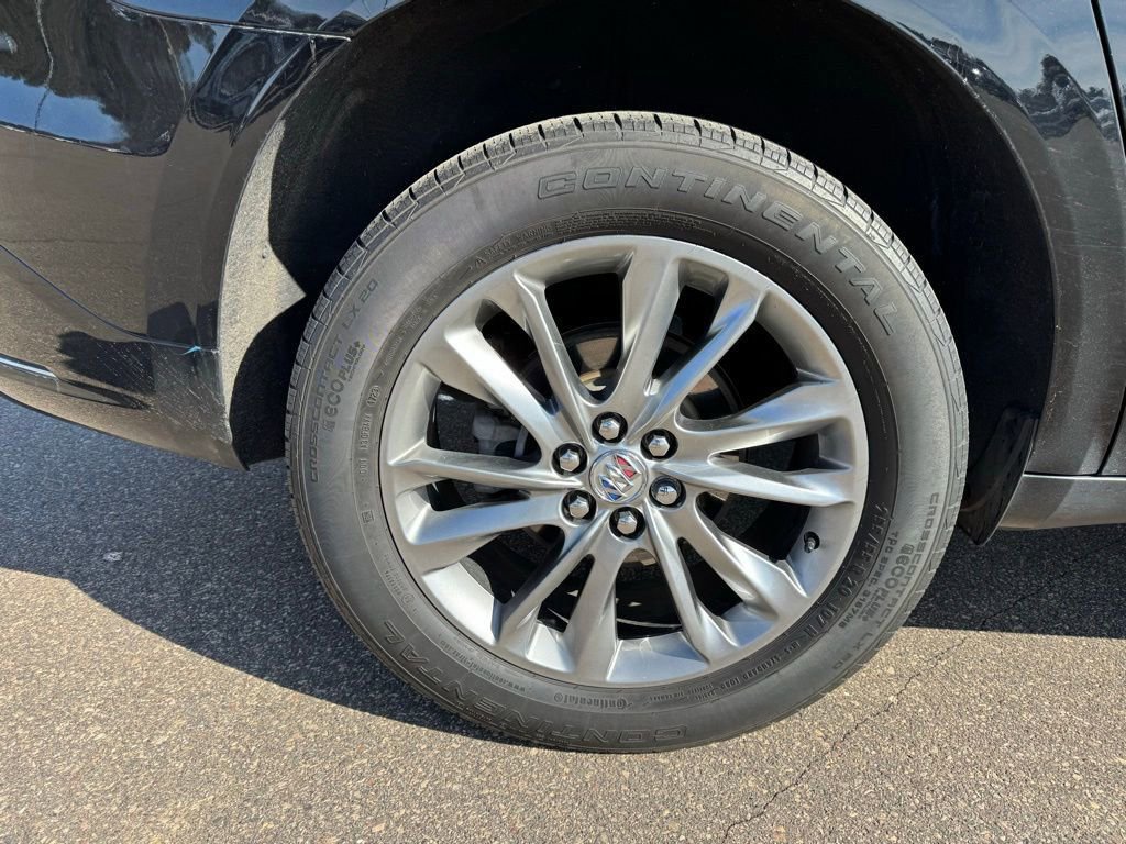 Used 2023 Buick Enclave Avenir w/ Trailering Package, 5000 lbs. AWD/4WD image 4