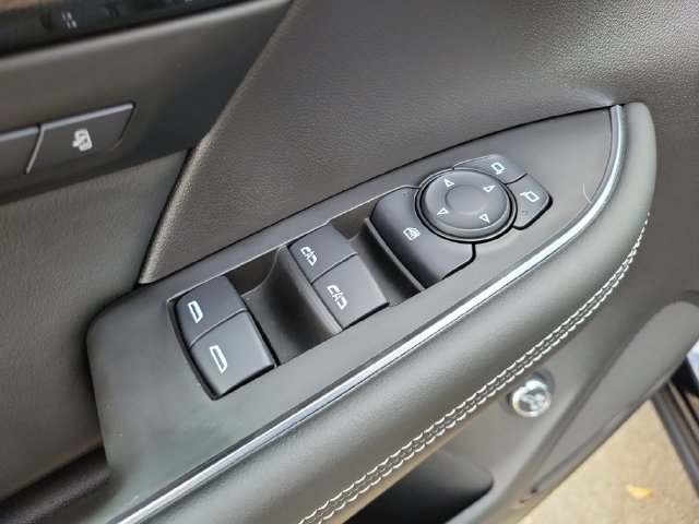 Used 2021 Buick Envision Essence AWD/4WD image 14