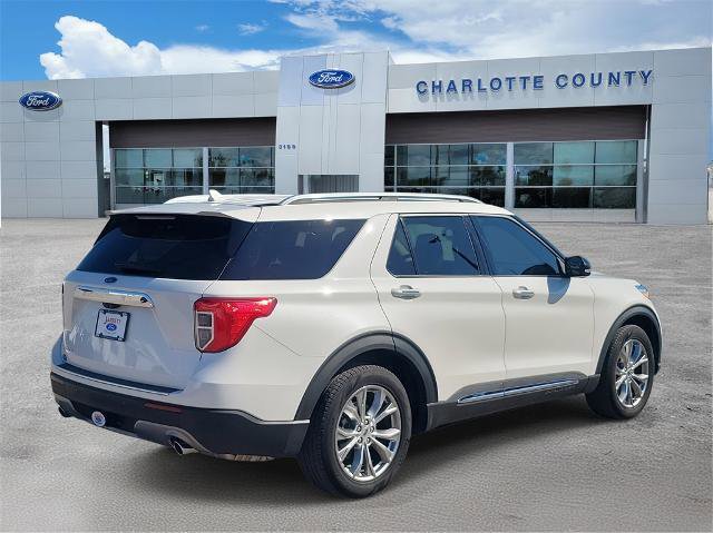 Certified 2022 Ford Explorer Limited w/ Equipment Group 301A image 2