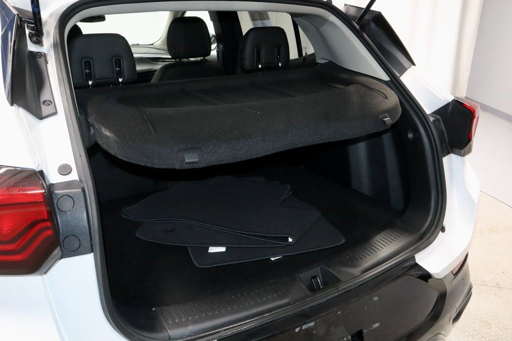 Used 2024 Buick Encore GX Sport Touring w/ Comfort Package image 14