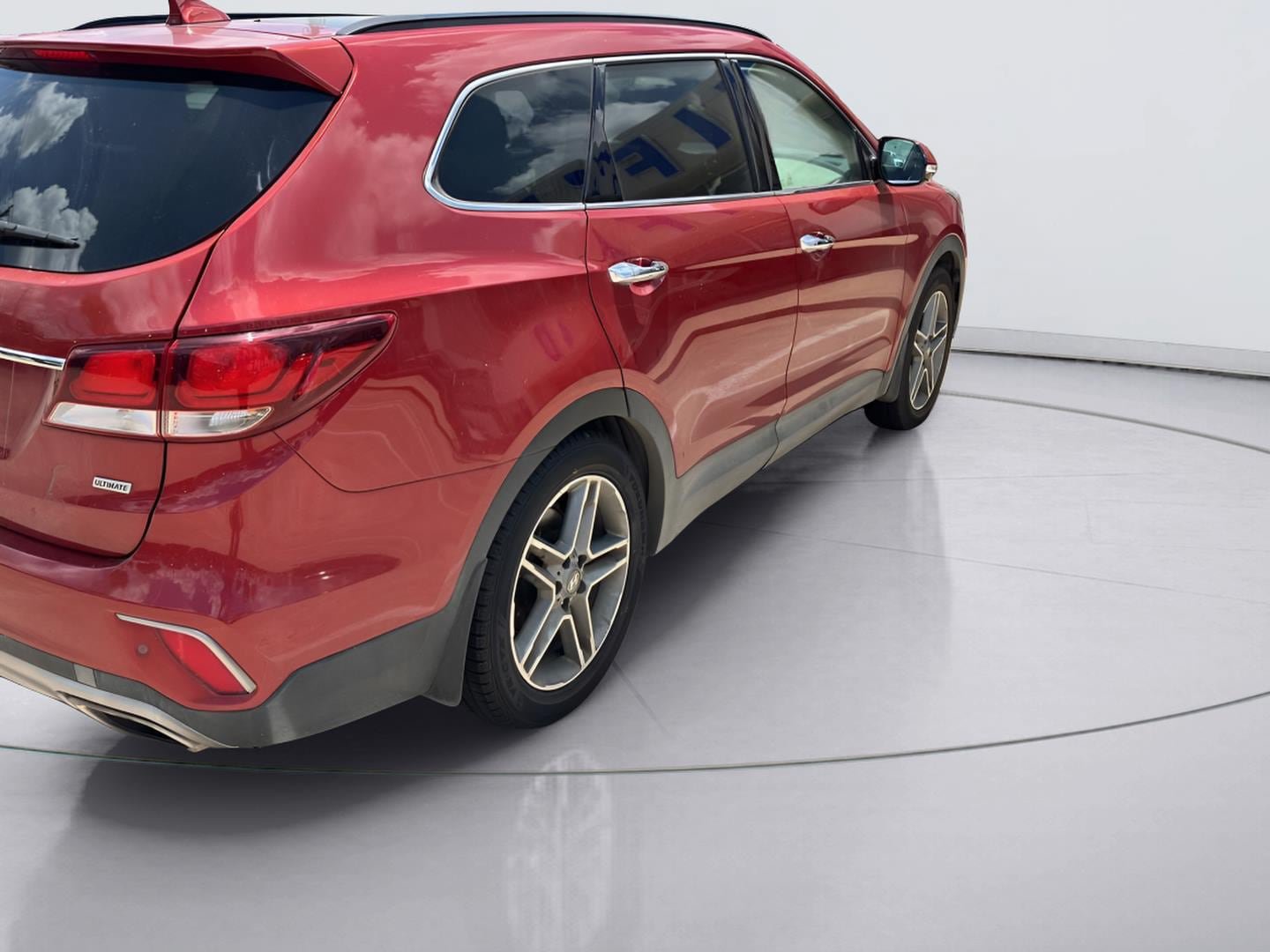Used 2018 Hyundai Santa Fe FWD image 8