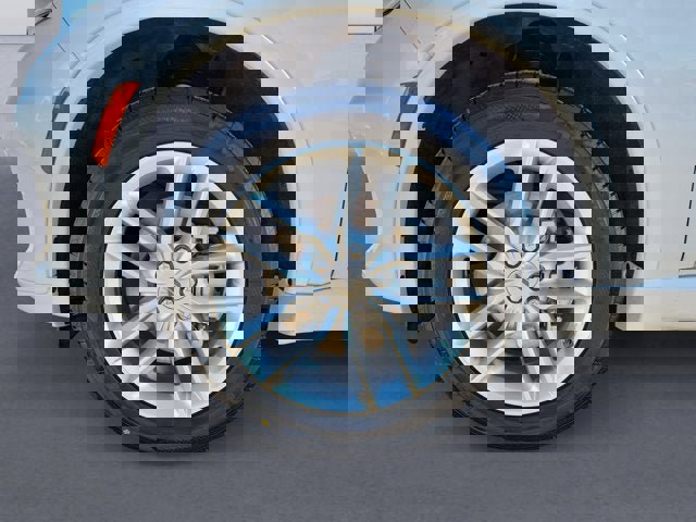 Used 2023 Dodge Durango GT image 14