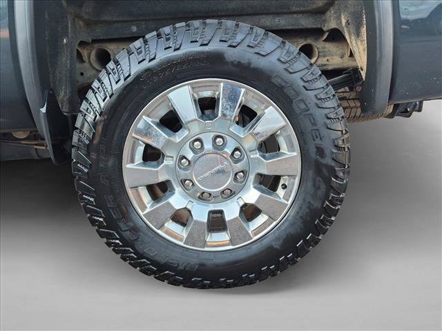 Used 2019 GMC Sierra 2500 Denali w/ Duramax Plus Package AWD/4WD image 23