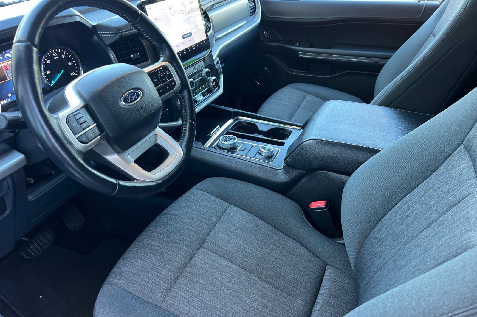 Certified 2022 Ford Expedition XLT image 14