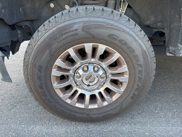 Certified 2020 Ford F250 XLT w/ XLT Premium Package image 6