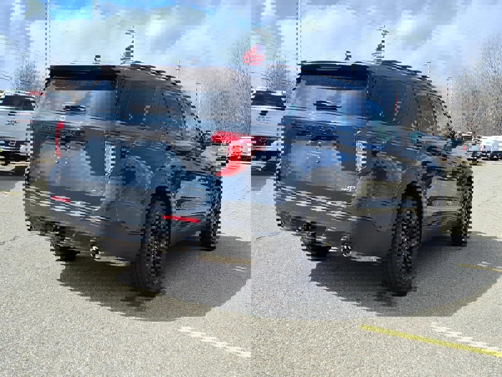 Certified 2024 Ford Explorer ST-Line w/ Class IV Trailer Tow Package image 5