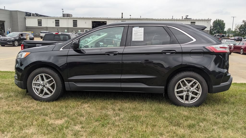 Certified 2024 Ford Edge SEL w/ Convenience Package AWD/4WD image 6