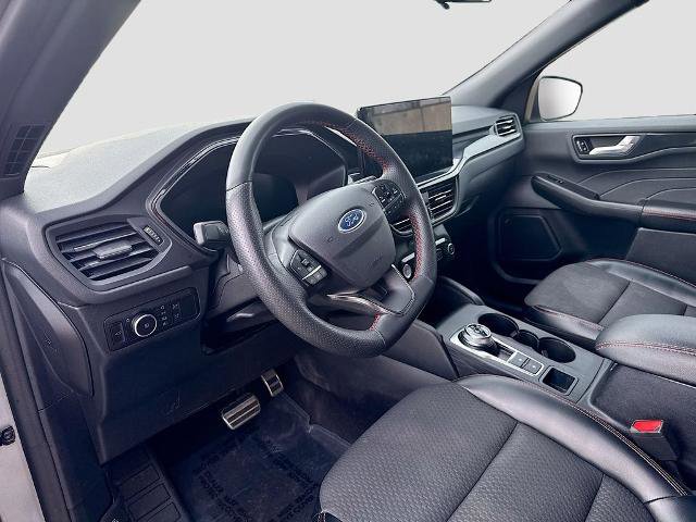 Certified 2023 Ford Escape ST-Line Select w/ Tech Pack #2 image 9